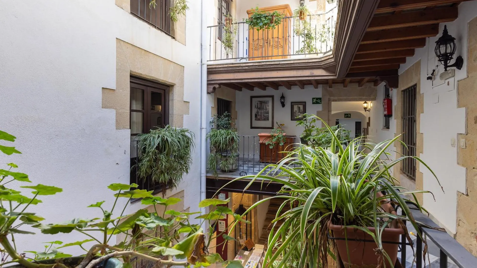 شقة Casa Palacio De Los Leones إل بويرتو دي سانتا ماريا